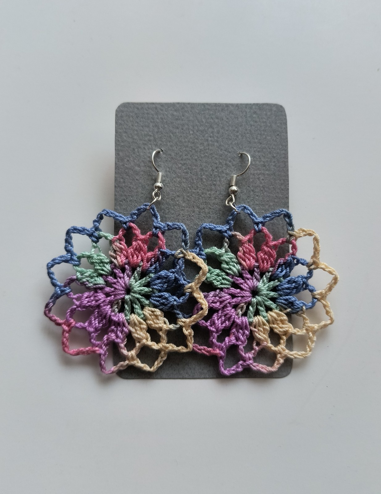 Crochet Earrings, Round , Handmade USA, Brand New, Boho Chic Retro