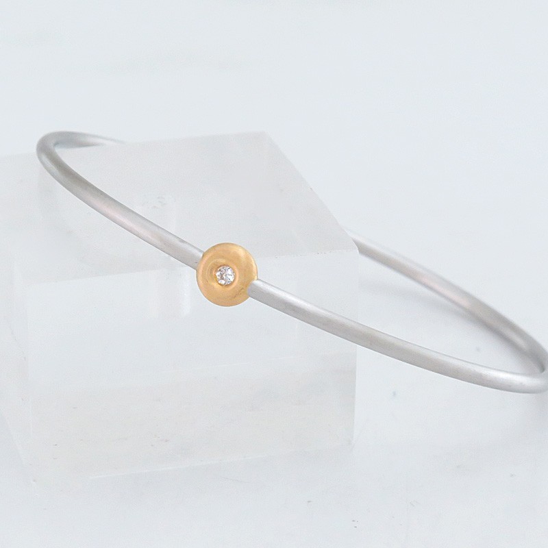 Bangle – Thin Hoop – Unhinged – 1 Brilliant Approx 0.05ct – Platinum 950