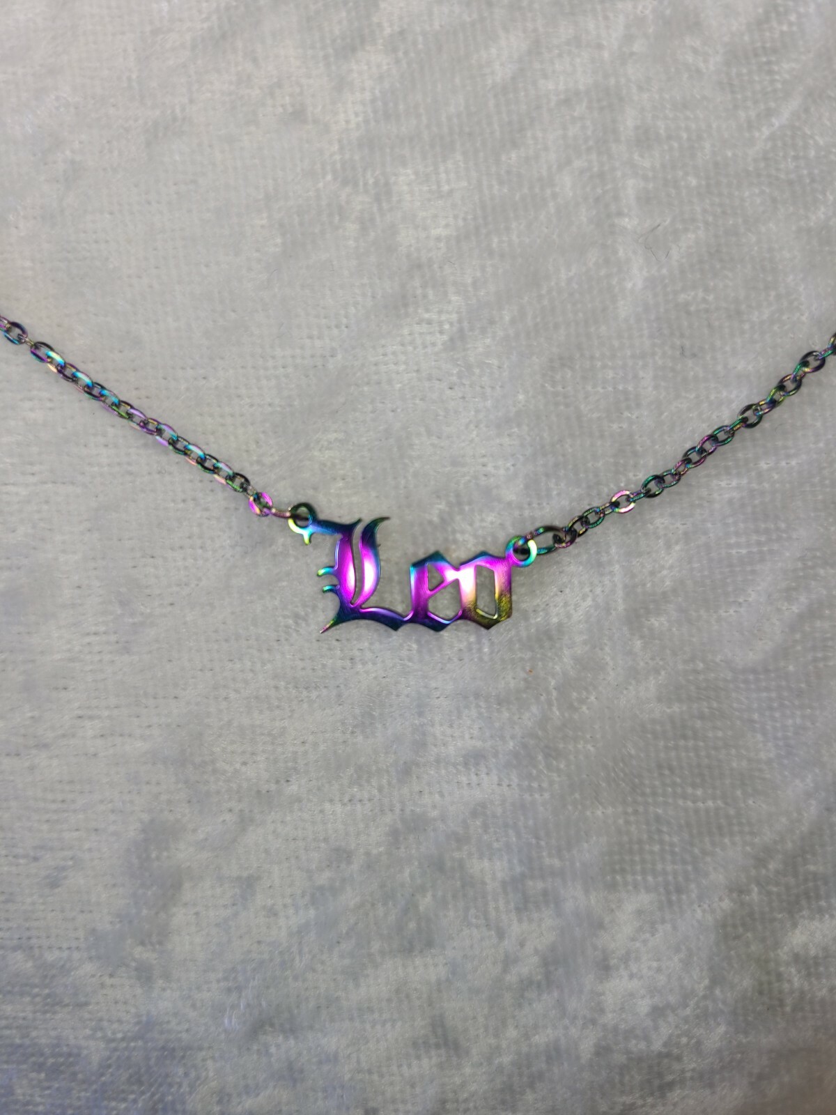 NEW Leo Zodiac Astrolog Necklace Rainbow Stainless Steel Free Gift Box Included