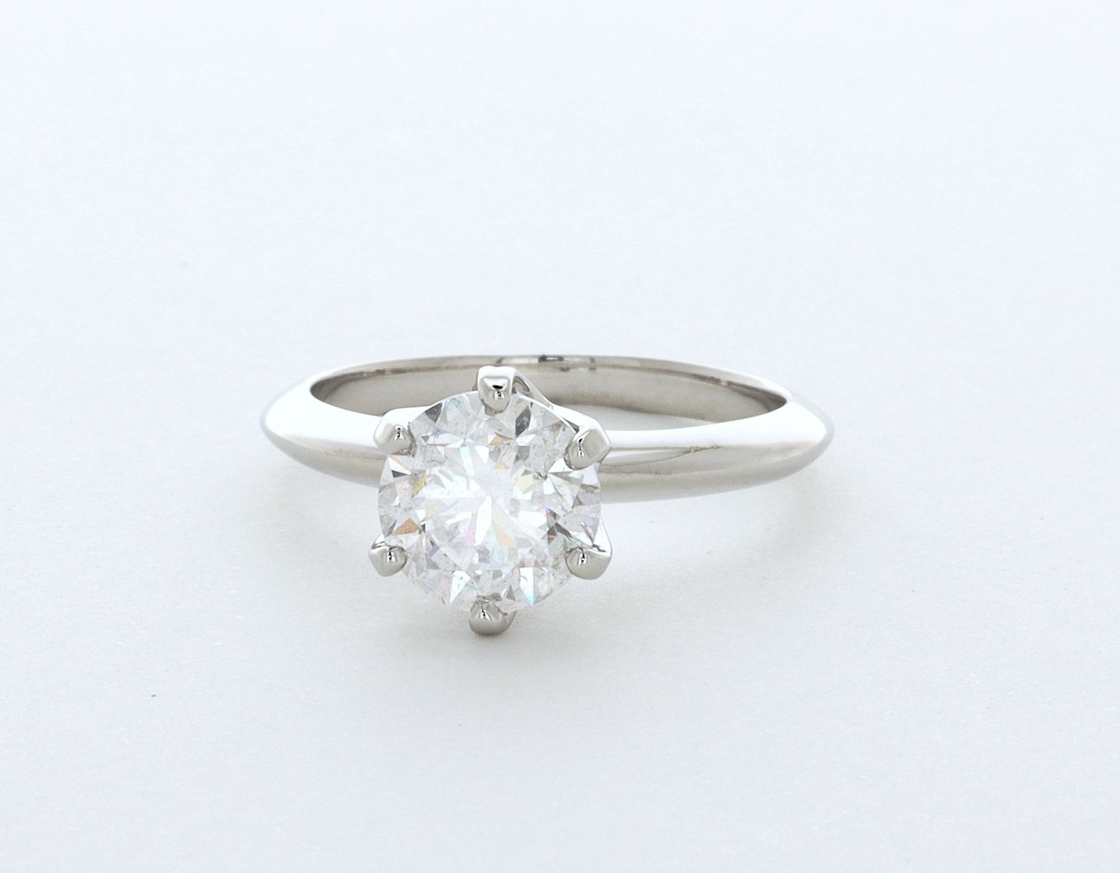 Solitaire Engagement Ring Platinum Classic 2.24 CT Round Lab-Grown Diamond D VS2