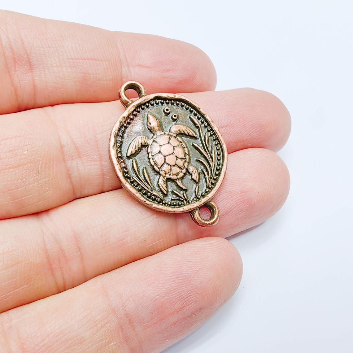 Sea Turtle Connecor Charms, Round Pendant Earring Antique Copper 34x24mm G37758