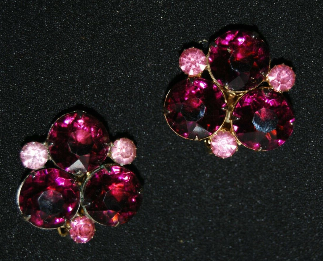 ELEGANT VTG RHINESTONE COUTURE DEEP RED & PINK CRYSTALS GOLDEN CLIP-ON EARRINGS