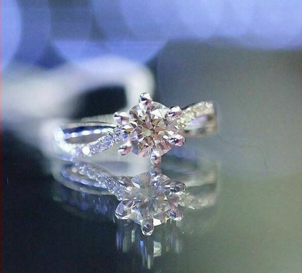 1.20Ct Round Simulated Diamond Twisted Engagement Ring In 14k White Gold Plated