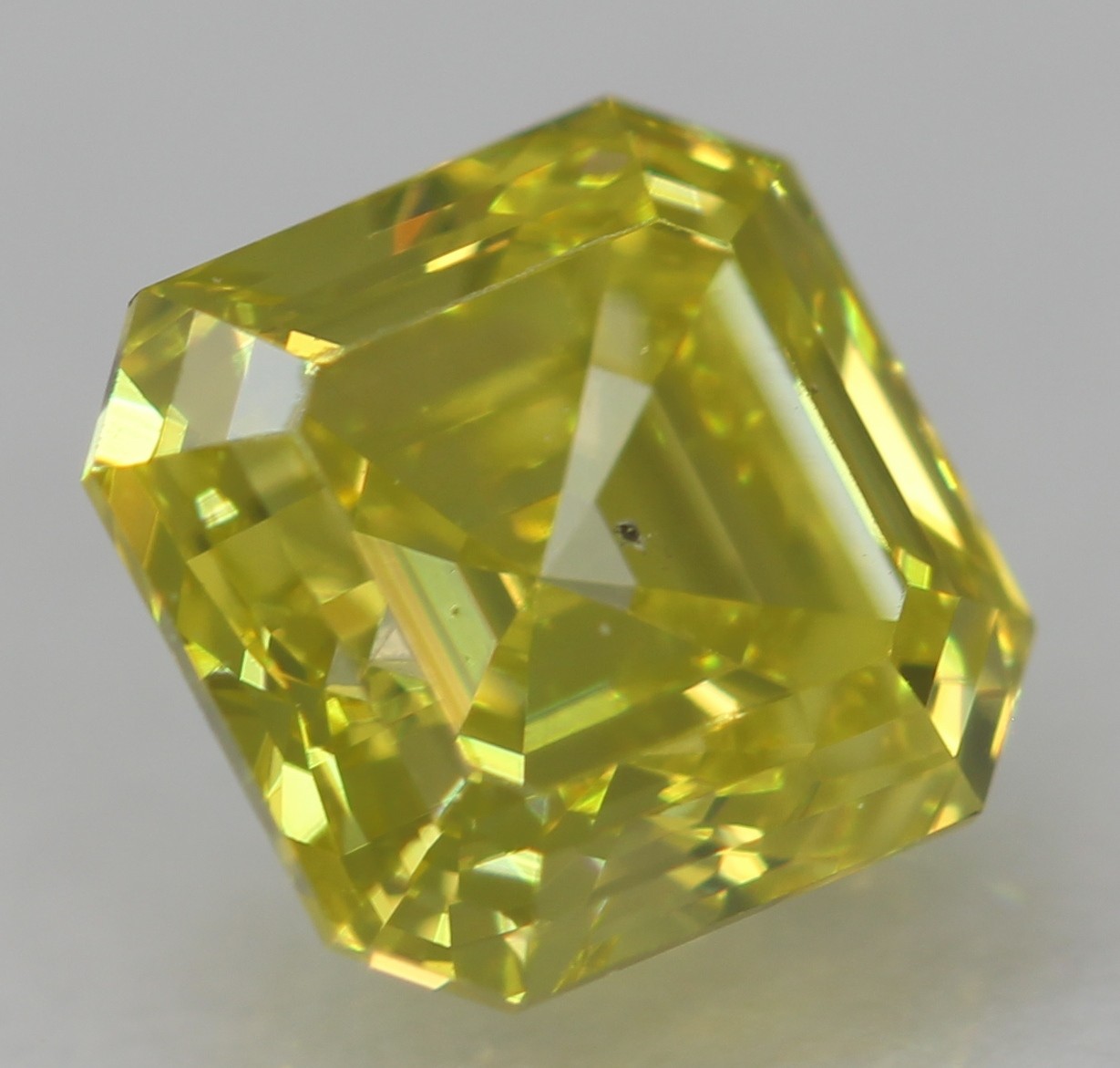 Cert 0.56 Carat Canary Yellow VS1 Asscher Natural Enhanced Diamond 4.56×4.47mm