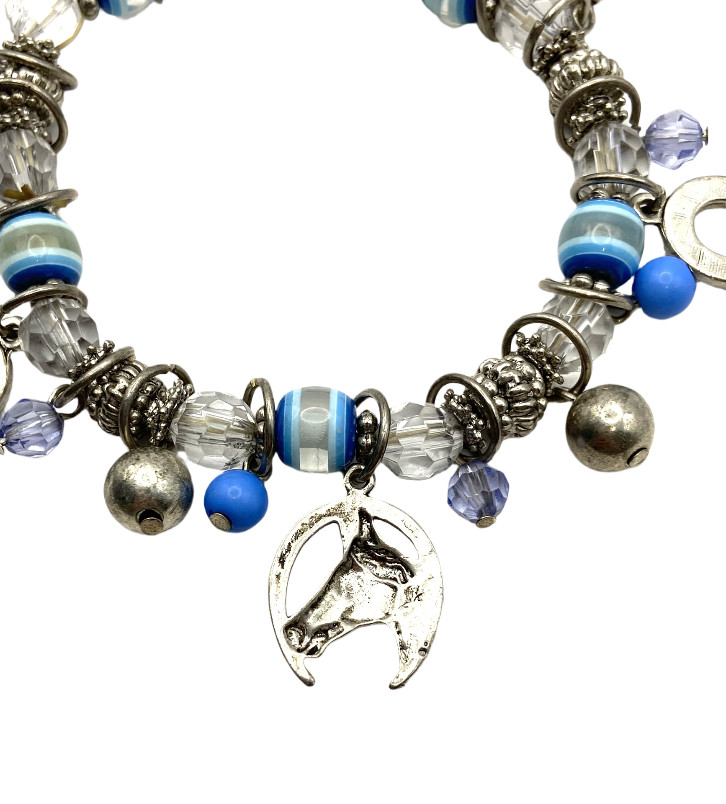Blue-Clear Beaded Stretch Horse Horseshoe Charm Bracelet Silver Tone Equestrian