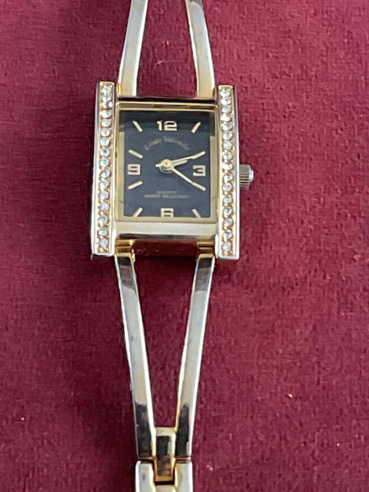 Vintage Identify Ladies Wristwatch With Diamante