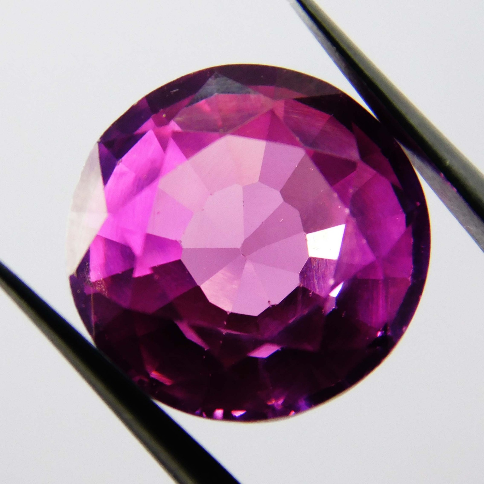Beautiful Ring 9 Ct Natural Color Change Sapphire Round Cut CERTIFIED Gemstone