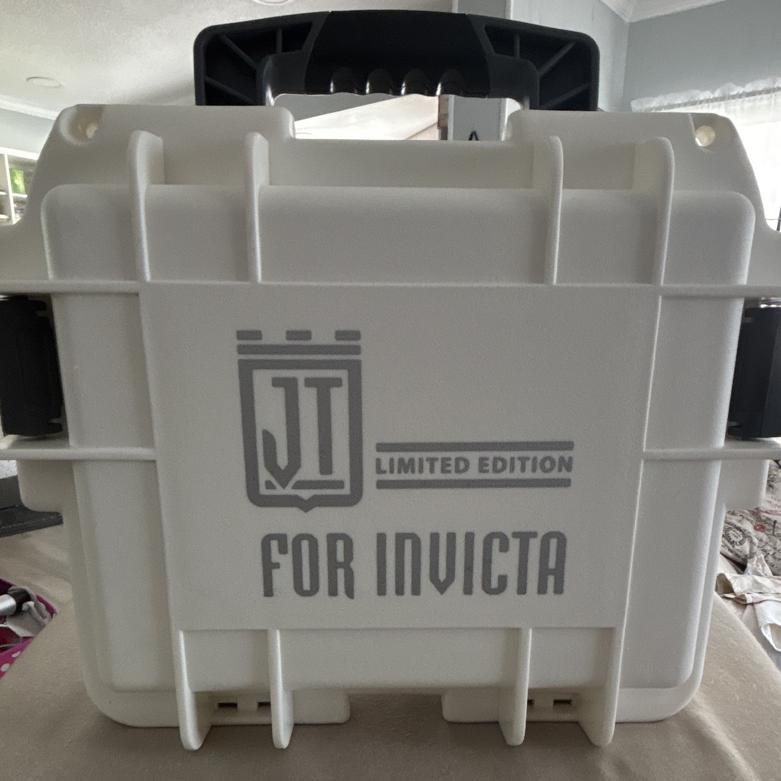 Invicta JT Limited Edition Chronograph Quartz Silver SS Bracelet Box Manual