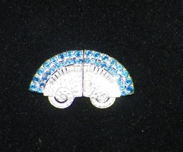 VINTAGE CORO BLUE RHNESTONE ART DECO DECO DUETTE 2 3/4″