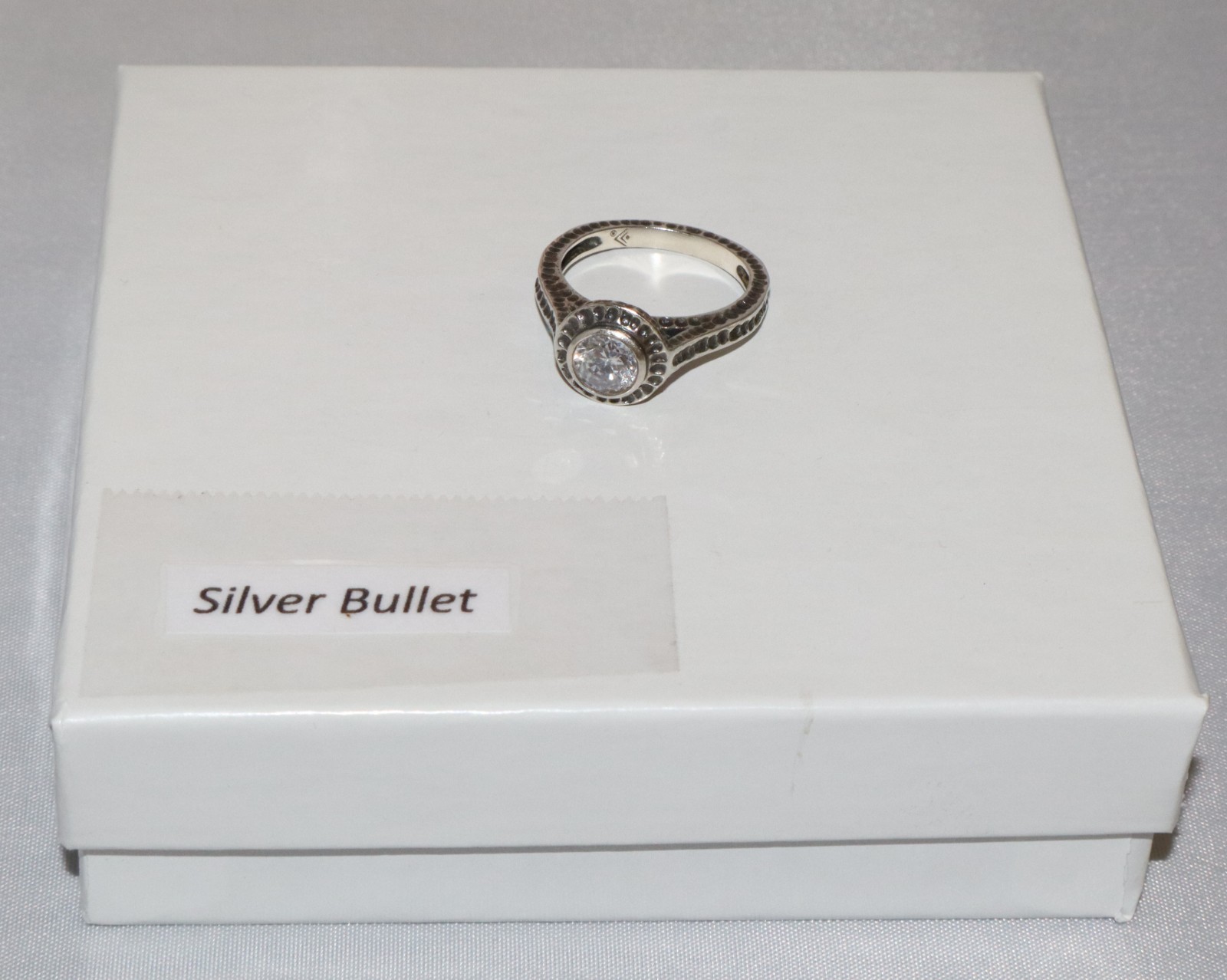 Silpada Sterling Silver Hammered Oxidized CZ “Perfect Bliss” Ring R2076 Size 7