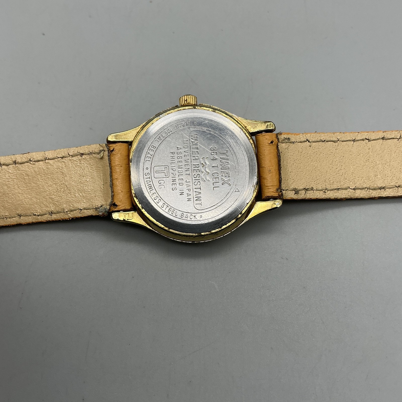 Vtg Timex Womens Watch 24mm Gold Tone Moon Phase Leather Date New Battery