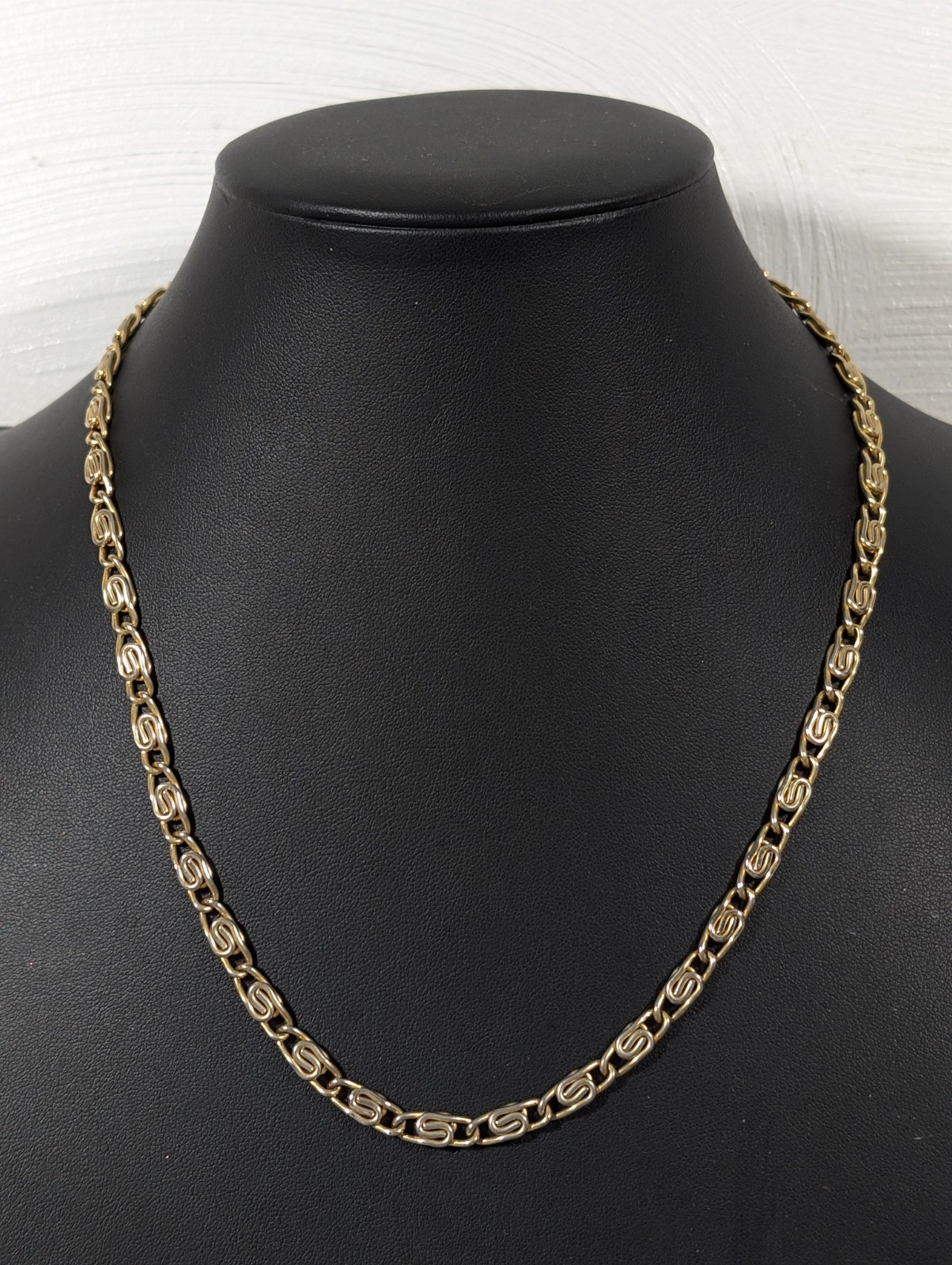 Vintage Gold Tone Snail Byzantine Chain Necklace Classic MCM 18.5 in