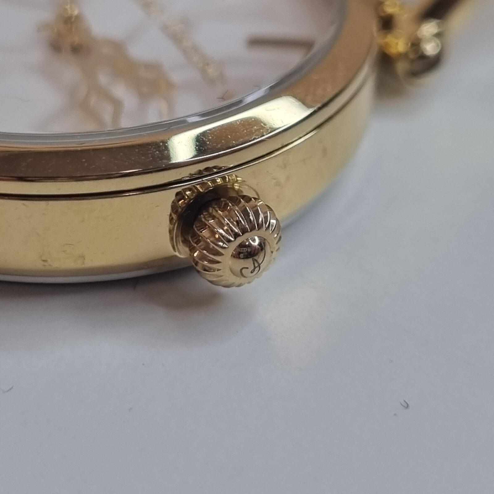 Christian Lacroix Gold Ladies Elegant Bracelet Watch N°8008413 New Old Stock