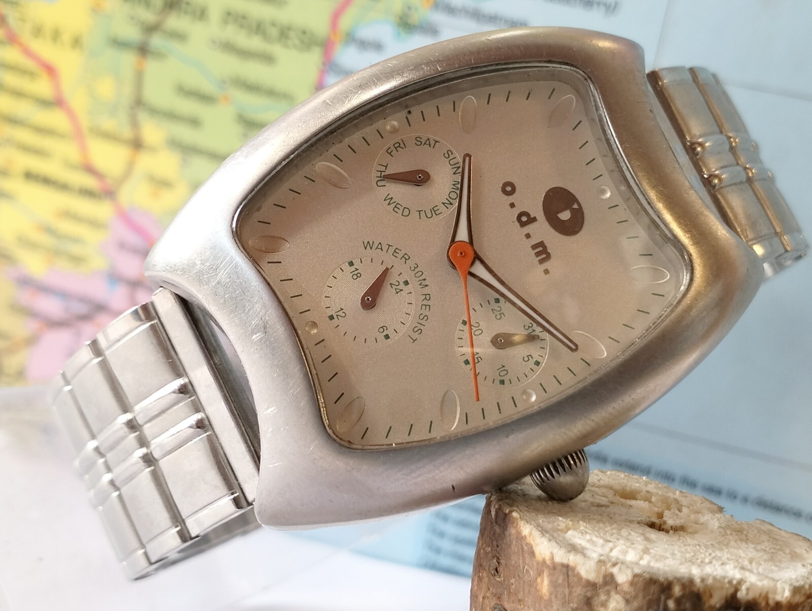 O.D.M. MULTIFUNCTION QUARTZ SILVER DIAL 840803 JAPAN MEN’S FULL WORKING VINTAGE