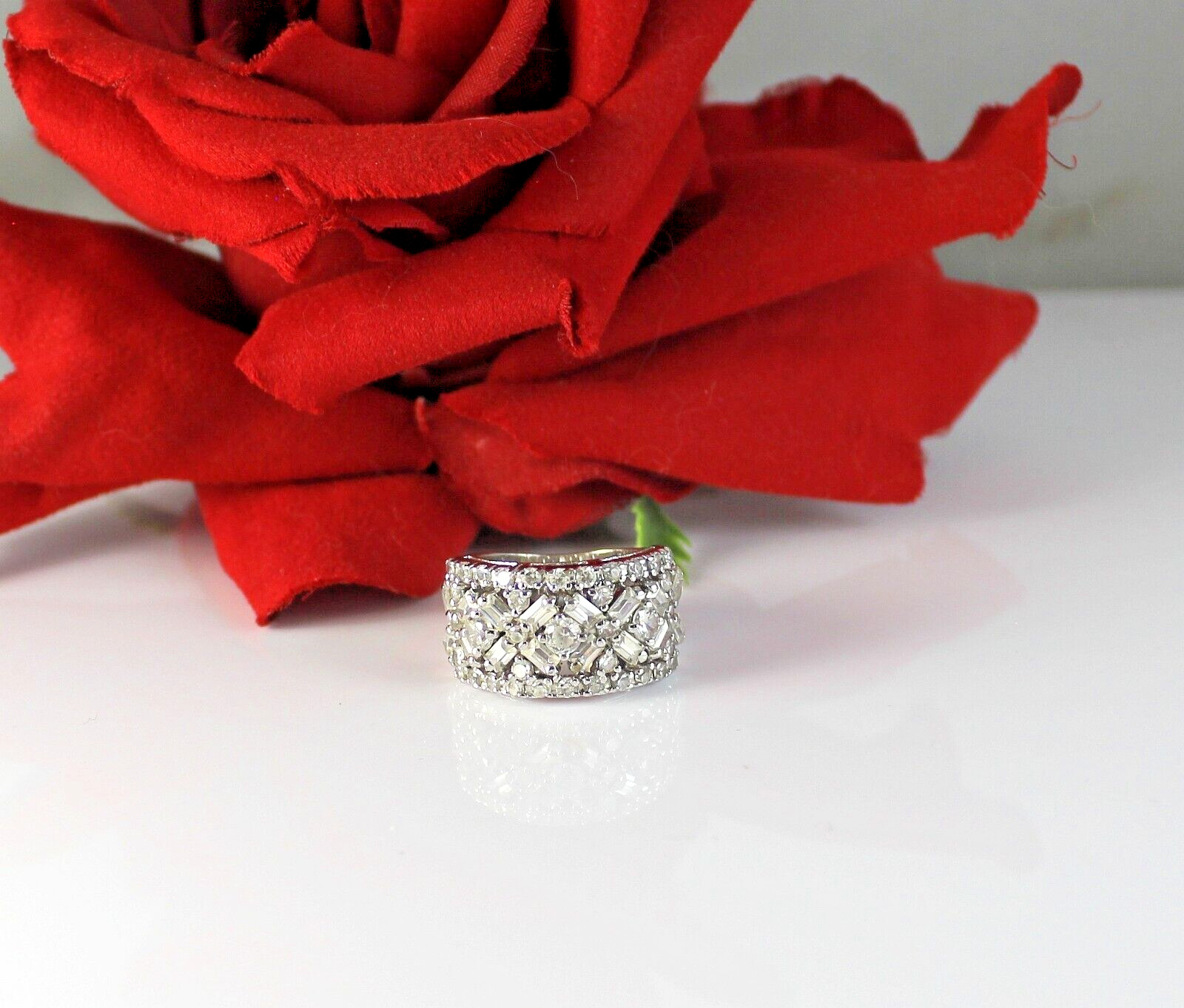 Sterling Silver Floral Cubic Zirconia Ring Size 6 7.68g CAT RESCUE