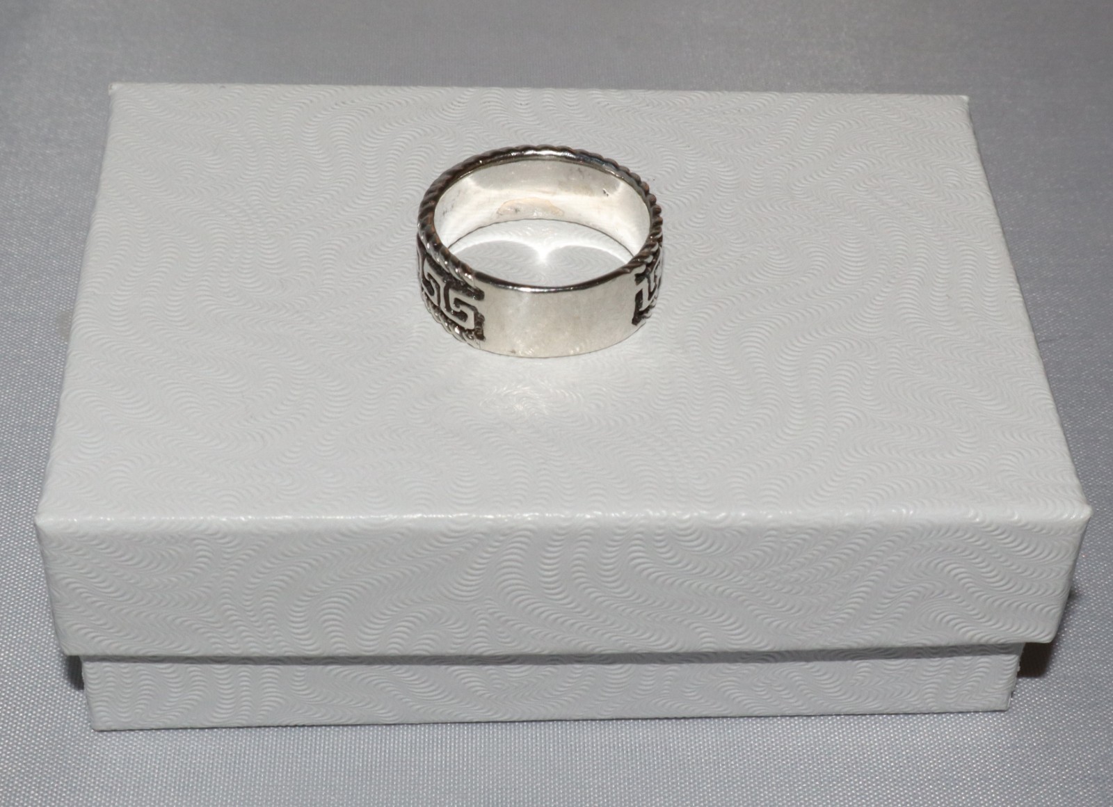 Vintage Sterling Silver Greek Key Band Ring Size 7+