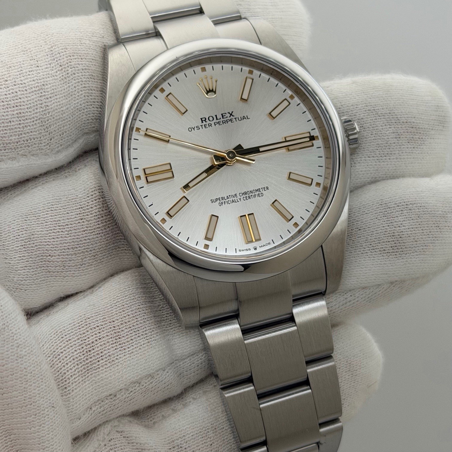 Rolex Oyster Perpetual 124300 41mm Silver Dial Stainless Steel Box Paper