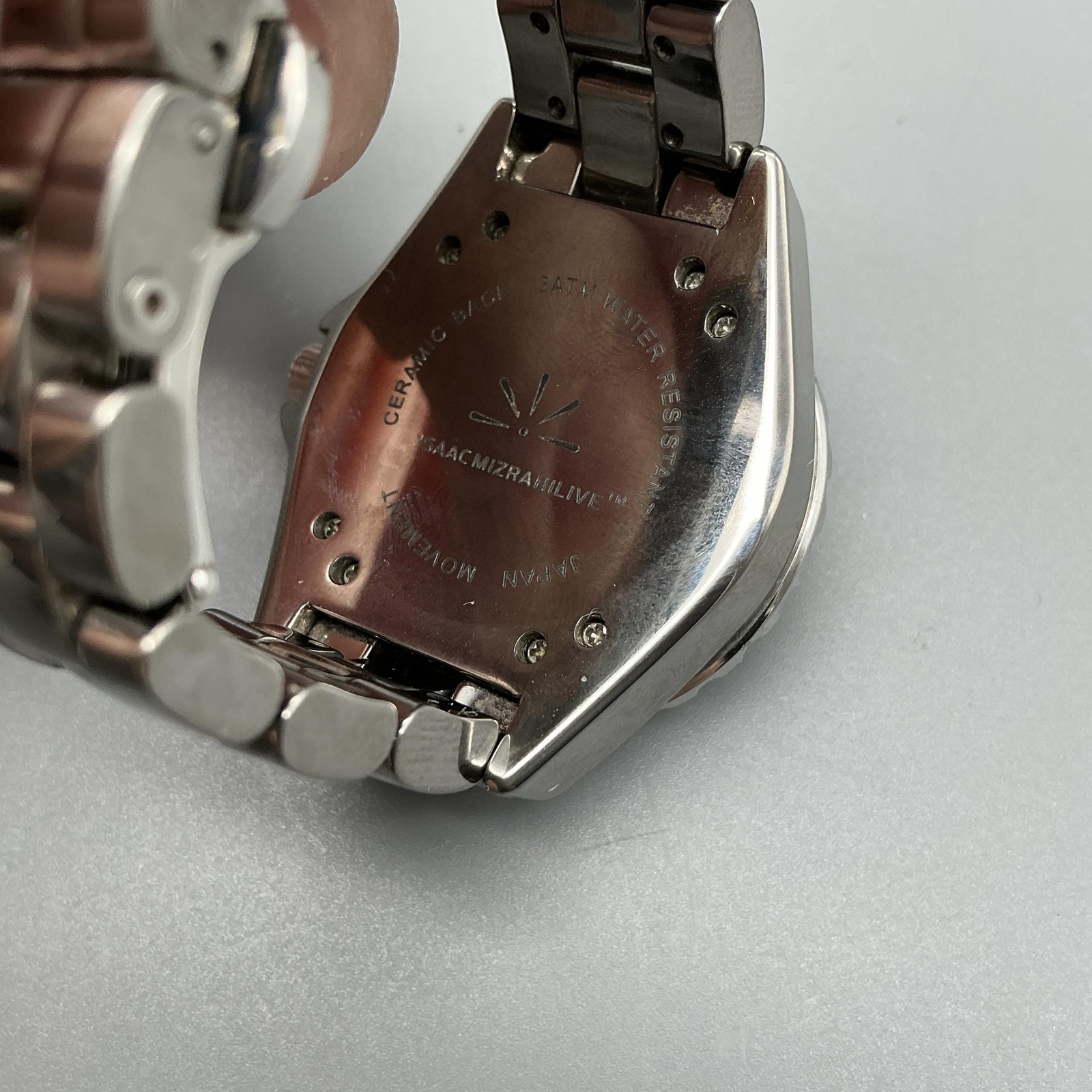 Isaac Mizrahi Live Womens Watch 34mm Gray Ceramic Bracelet New Battery 5.5″