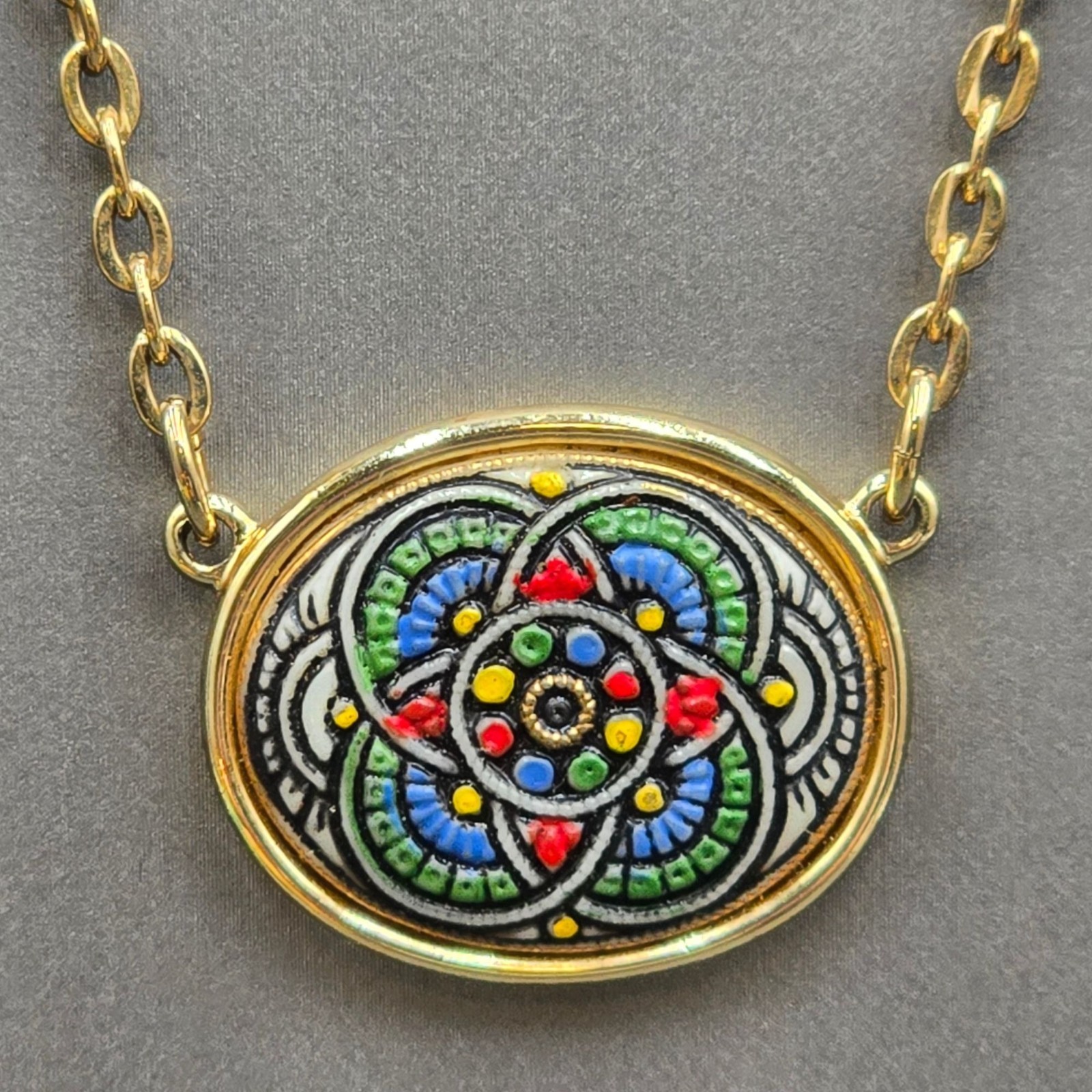 Vintage Sarah Coventry Calypso Gold Plated Mosaic Necklace 16″ Statement Piece