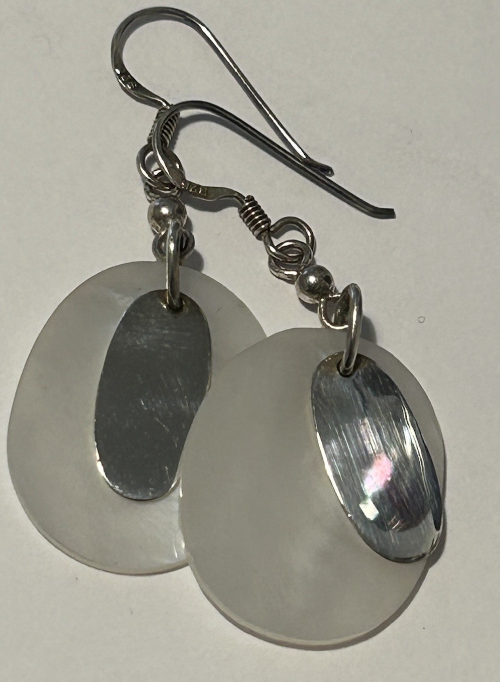 Vtg Sterling Silver & Mother Of Pearl Disc 5cm Drop Earrings (4.77g)