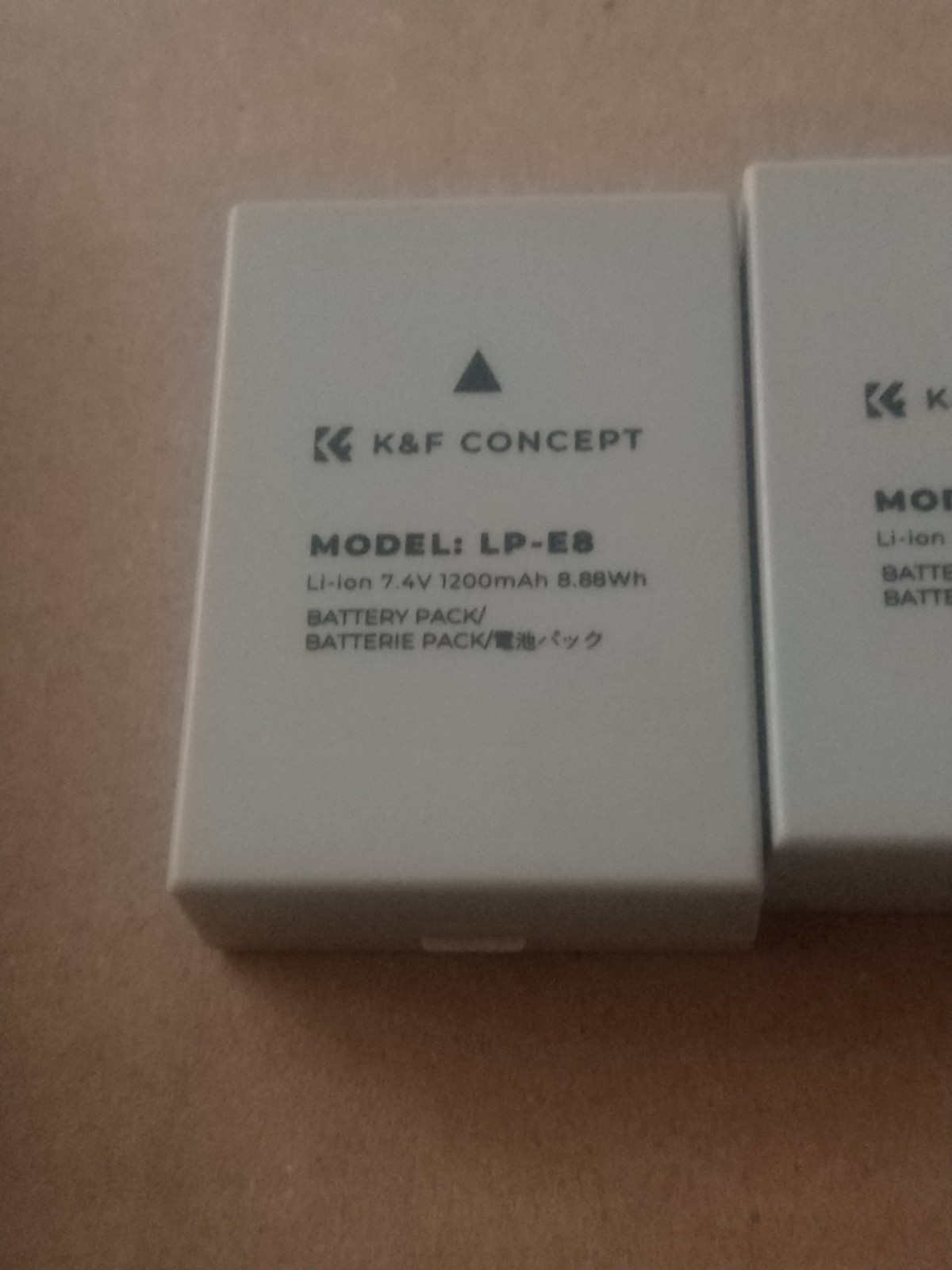 K&F CONCEPT 3-Pack LP-E8 Battery and Upgraded LCD Charger (No Usb Cable)