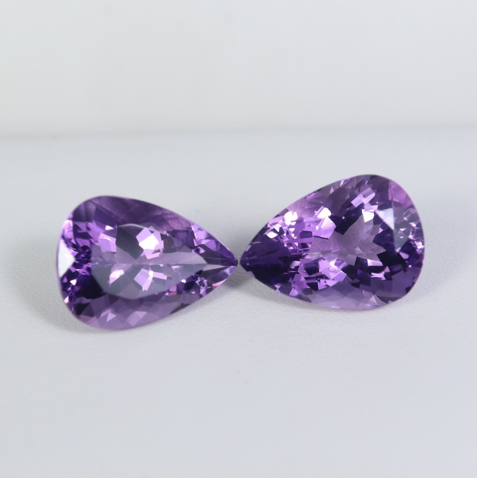 21.6Cts Natural AAA Purple Amethyst Faceted Pear Gemstones Pair for Jewelry