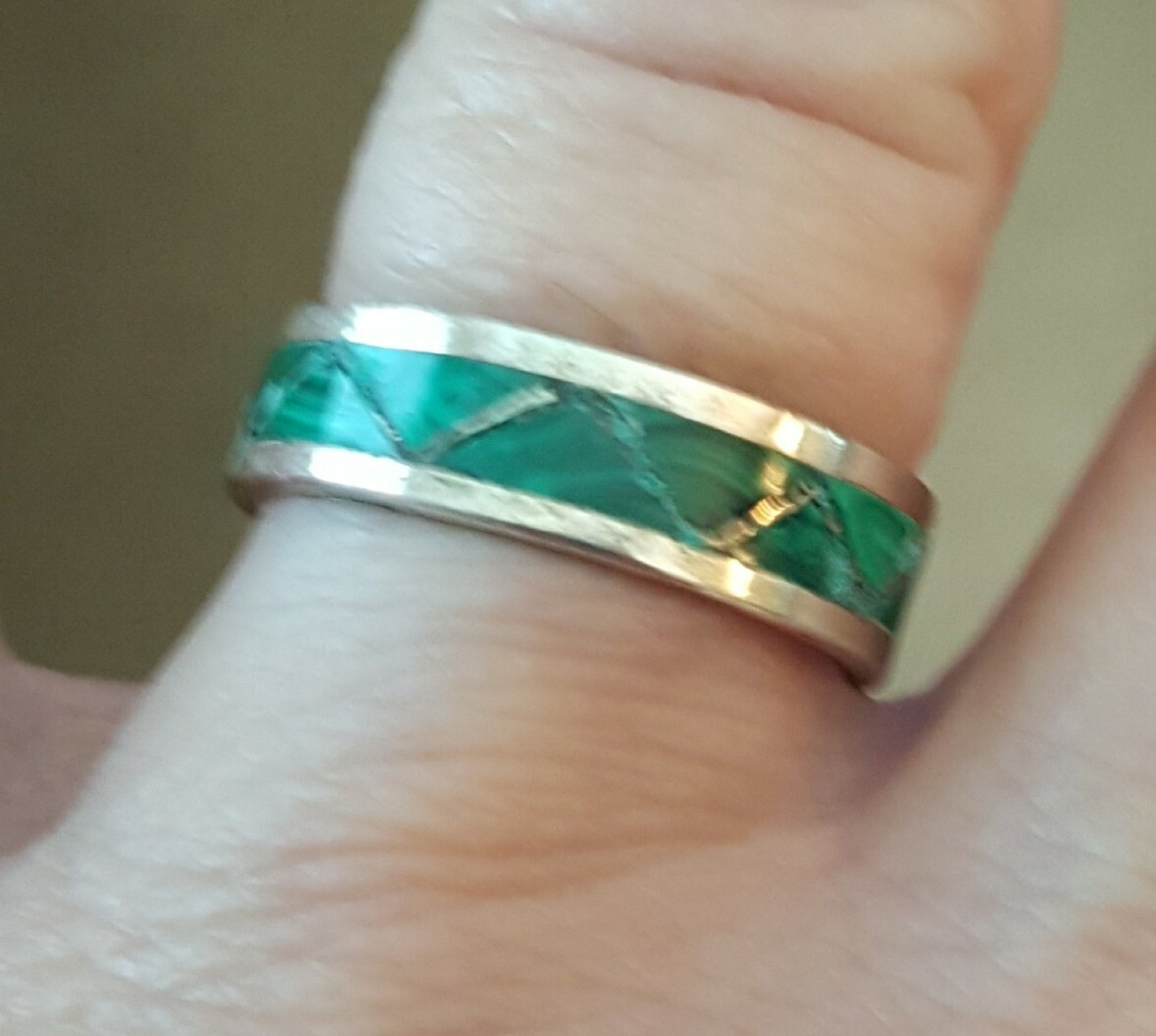 Native American Navajo Malachite Ring Band Sterling Sizes 6 1/2 to 9 3/4