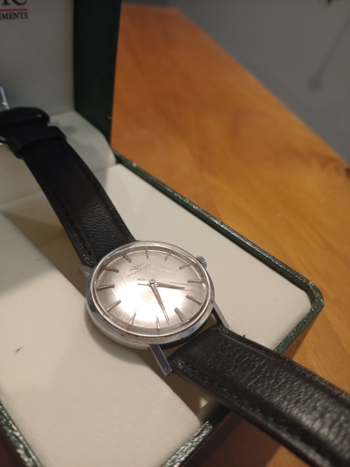 RARE Movado Kingmatic Sub-Sea 28 Jewel Vintage Wristwatch Made in Switzerland