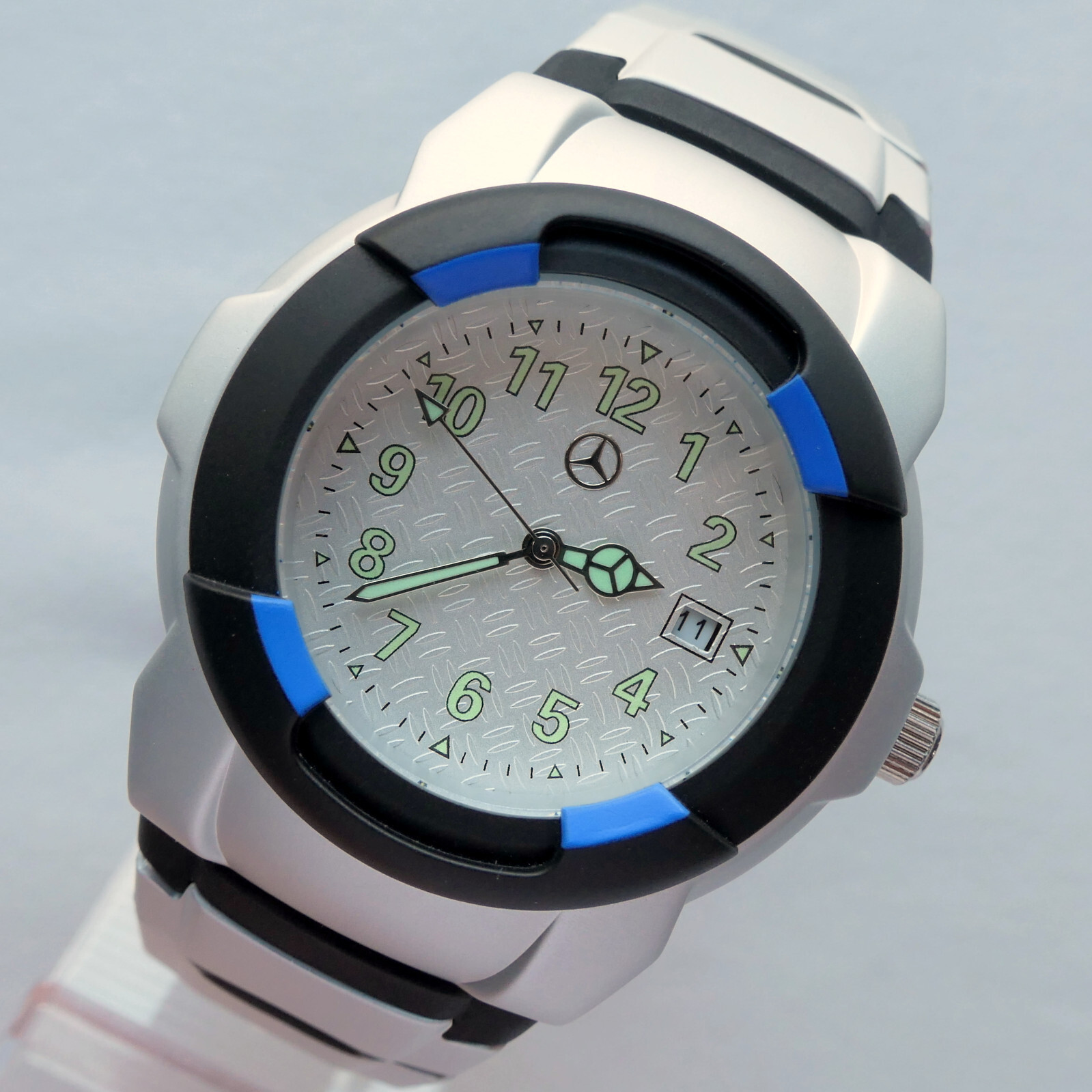 Mercedes Benz Drivers Line Classic Car Accessory Racing Sport Light Design Watch