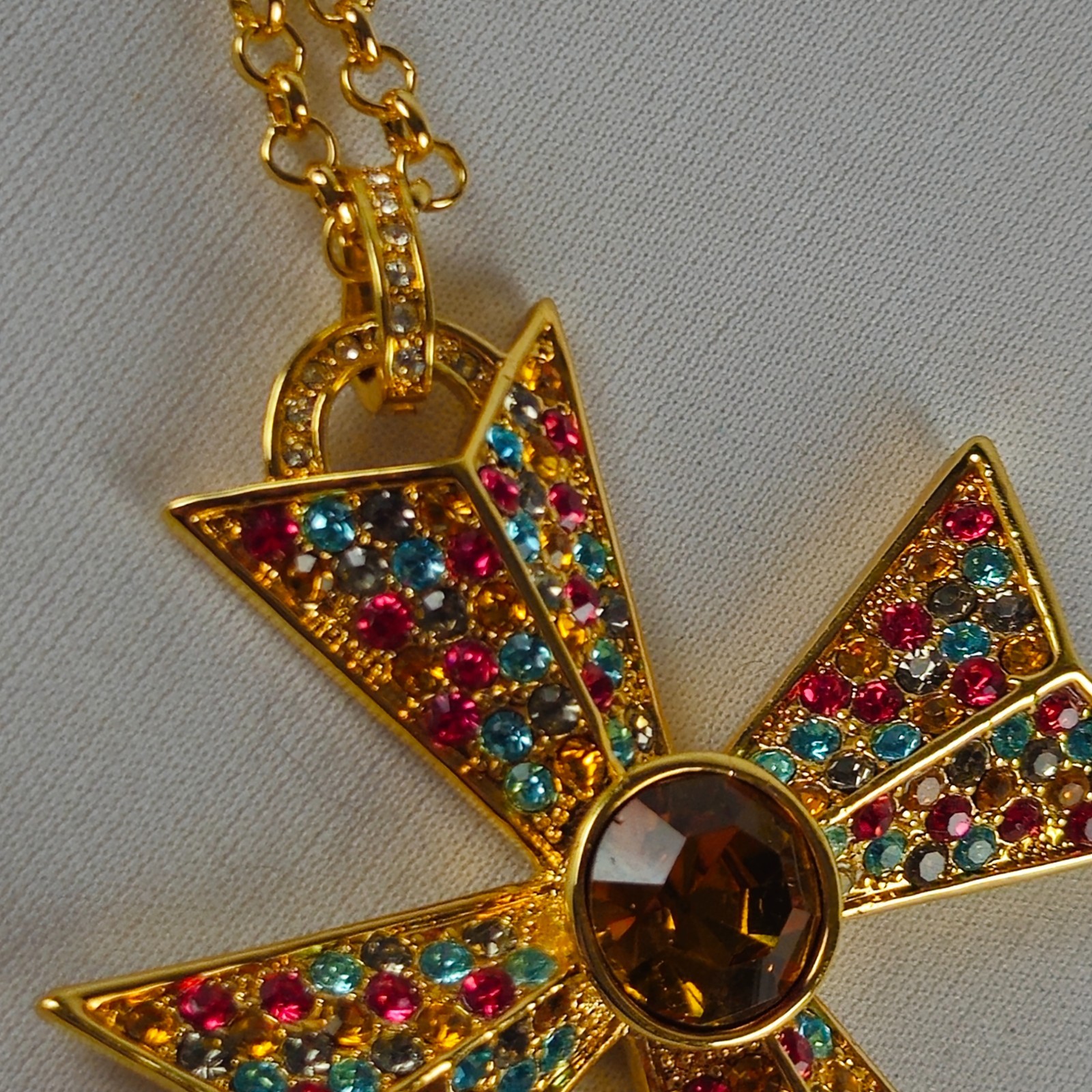 Gold Tone Cross Pendant Necklace Amber Gemstone Religious Christian 50g 18″ Vtg