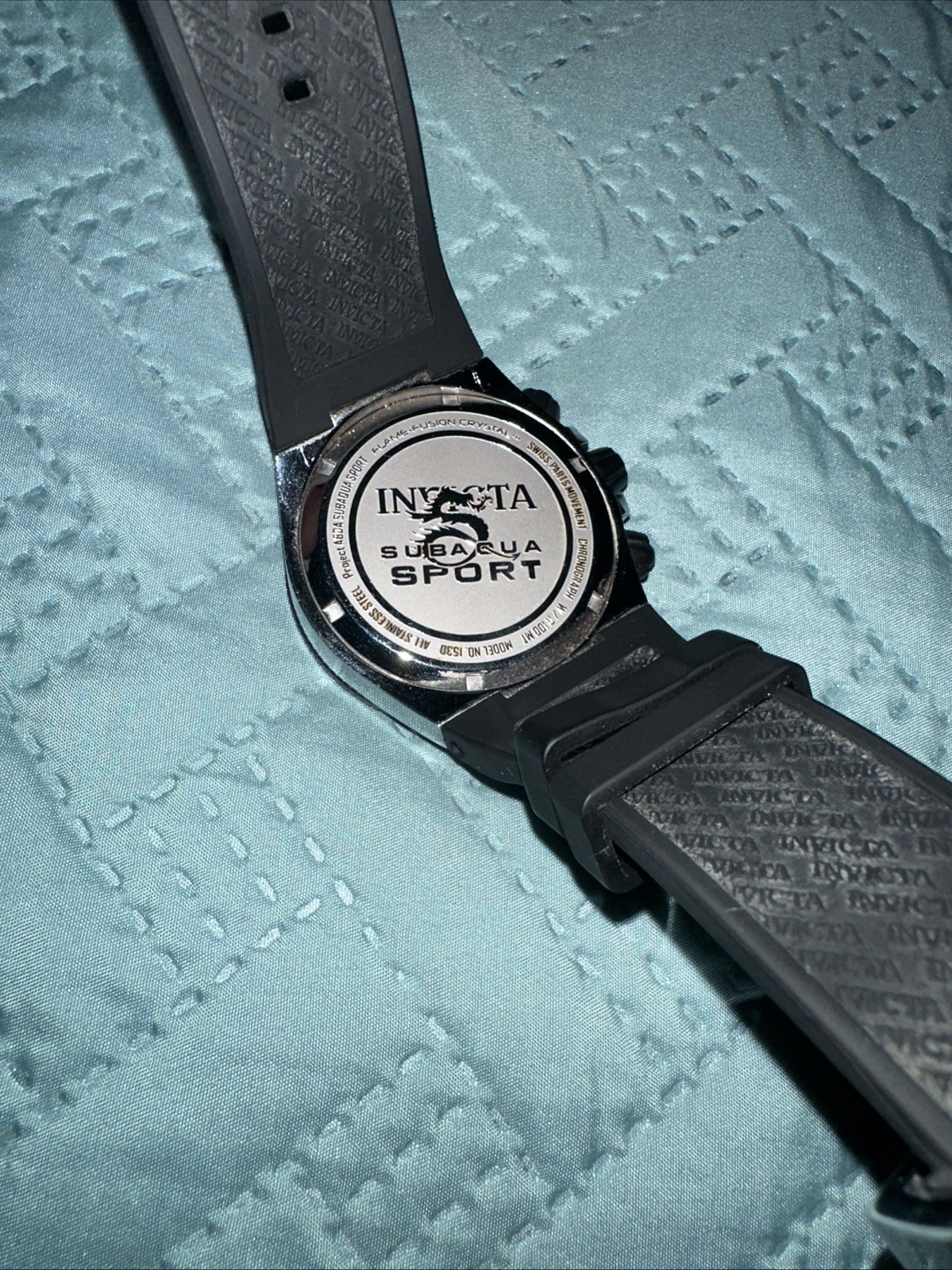 Invicta Subaqua Sport Watch Black Men Model Number 1530 Flame Fusion Crystal