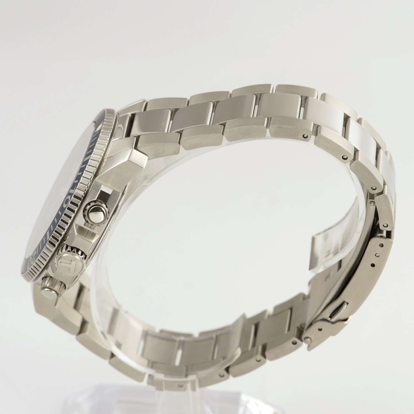 Tissot Seastar 1000 Chronograph Quartz Watch 45.5mm – T120.417.11.041.00