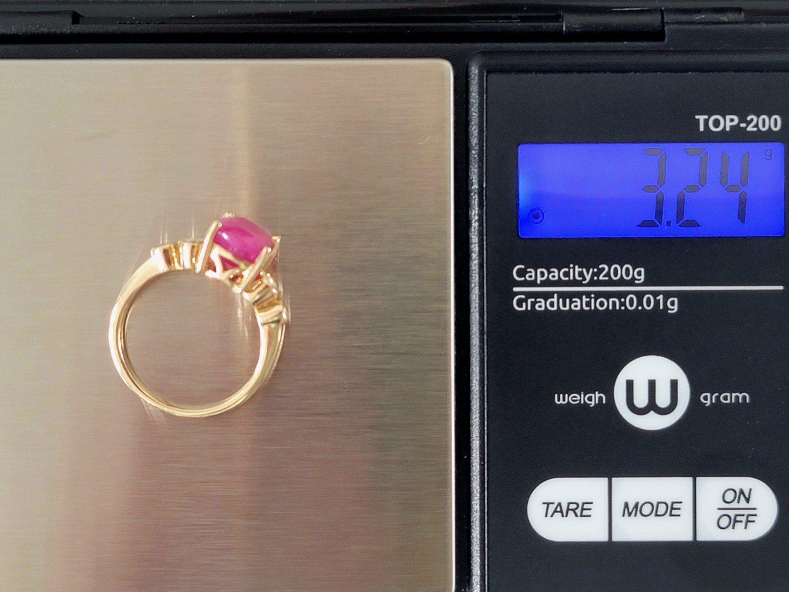 10K Yellow Gold 2.25 ctw Natural (heated only) Ruby 0.17 Diamond Ring Size 6 NEW