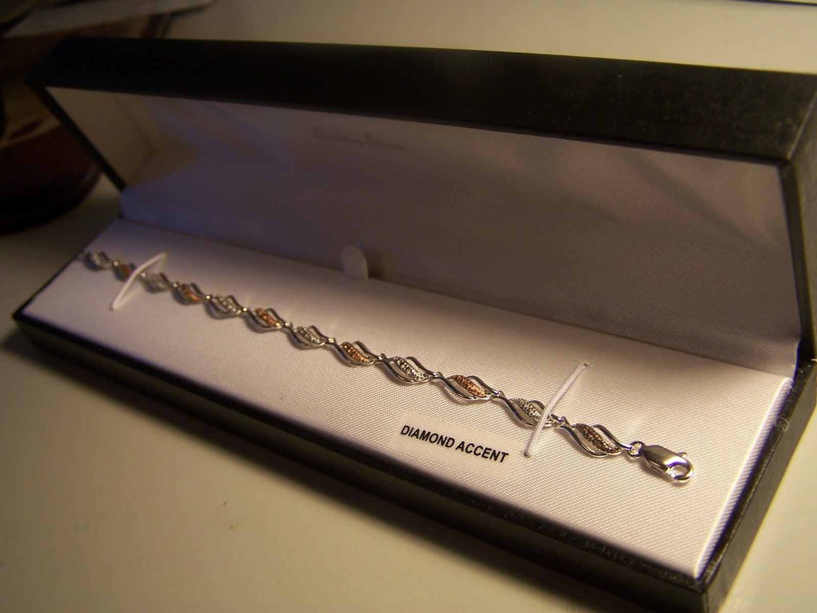 NEW DESIGNER FLAME STYLE DIAMOND ACCENT STERLING SILVER TENNIS BRACELET 7 1/4″