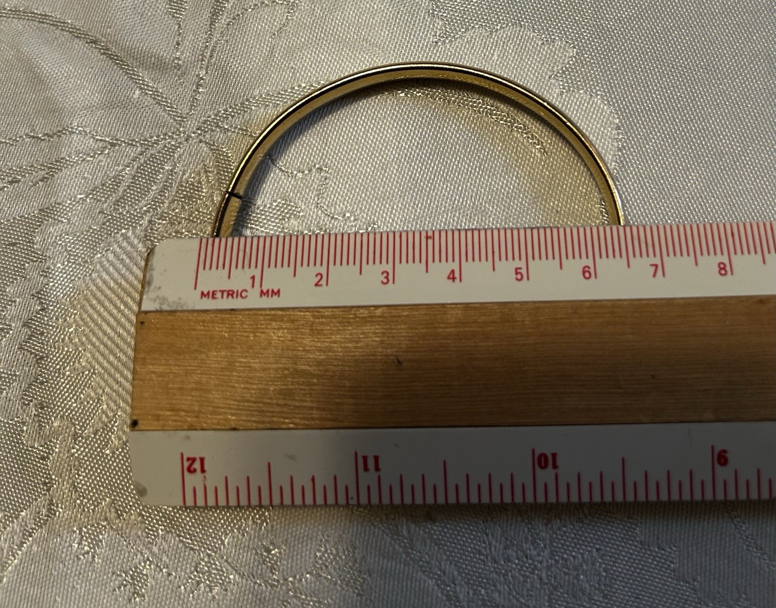 $360 Marathon 12K GF Hinged BANGLE BRACELET Engraved Flowers 12.6 Grams 8mm 7″