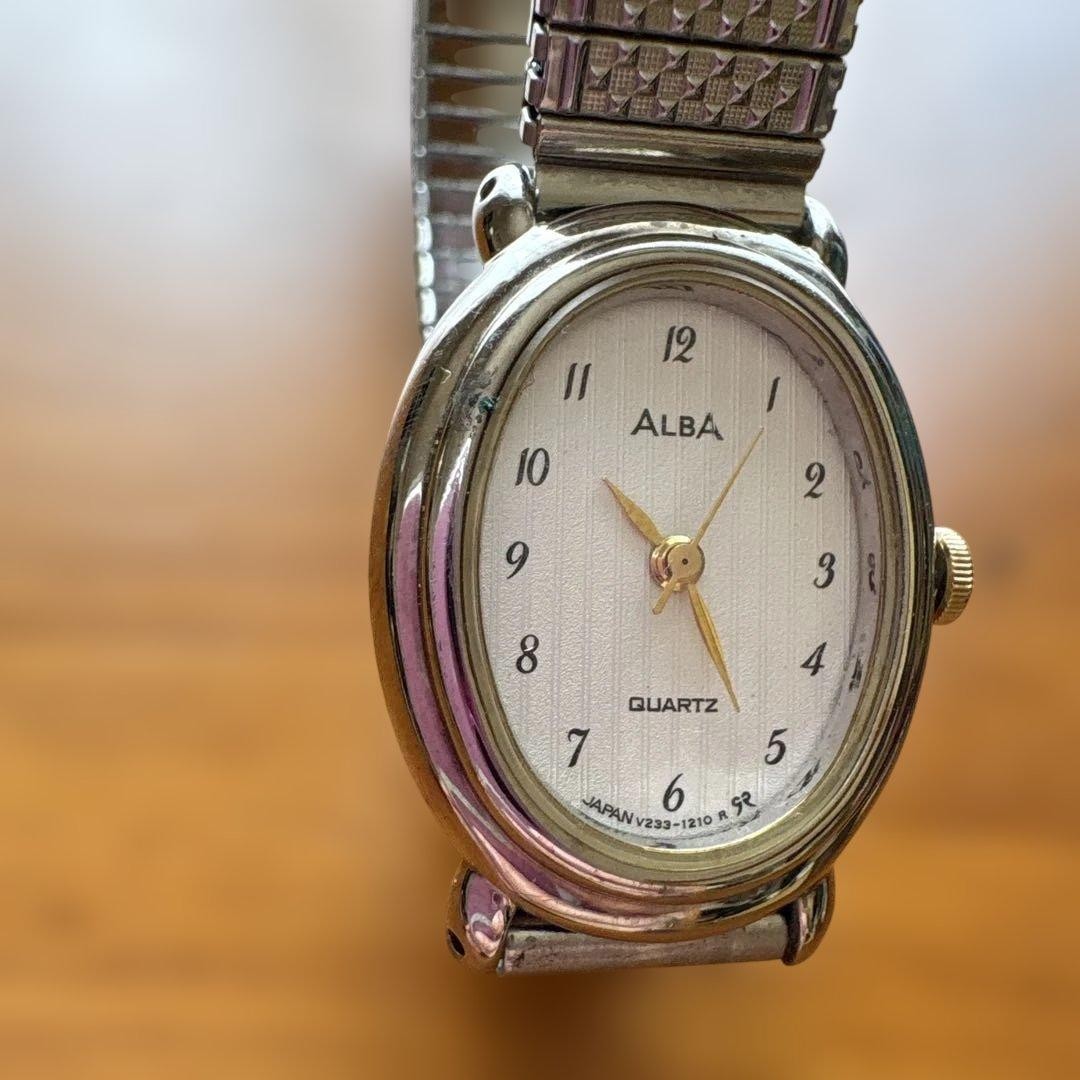 SEIKO ALBA Quartz Watch, Oval Shape, Made in Japan