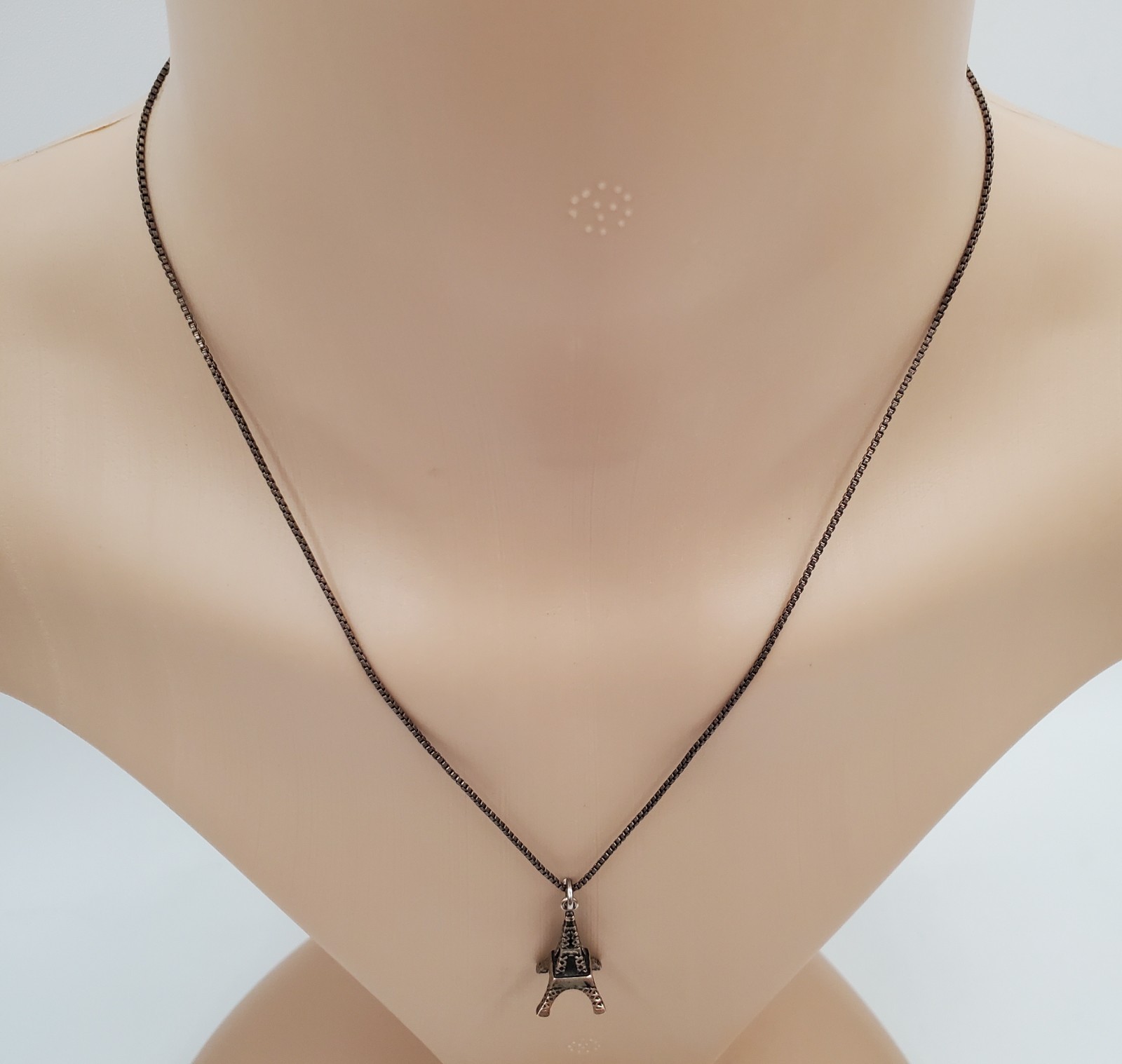 VTG 925 RCI 3d Eiffel Tower Necklace 18in Sterling Silver Box Chain 4g Paris