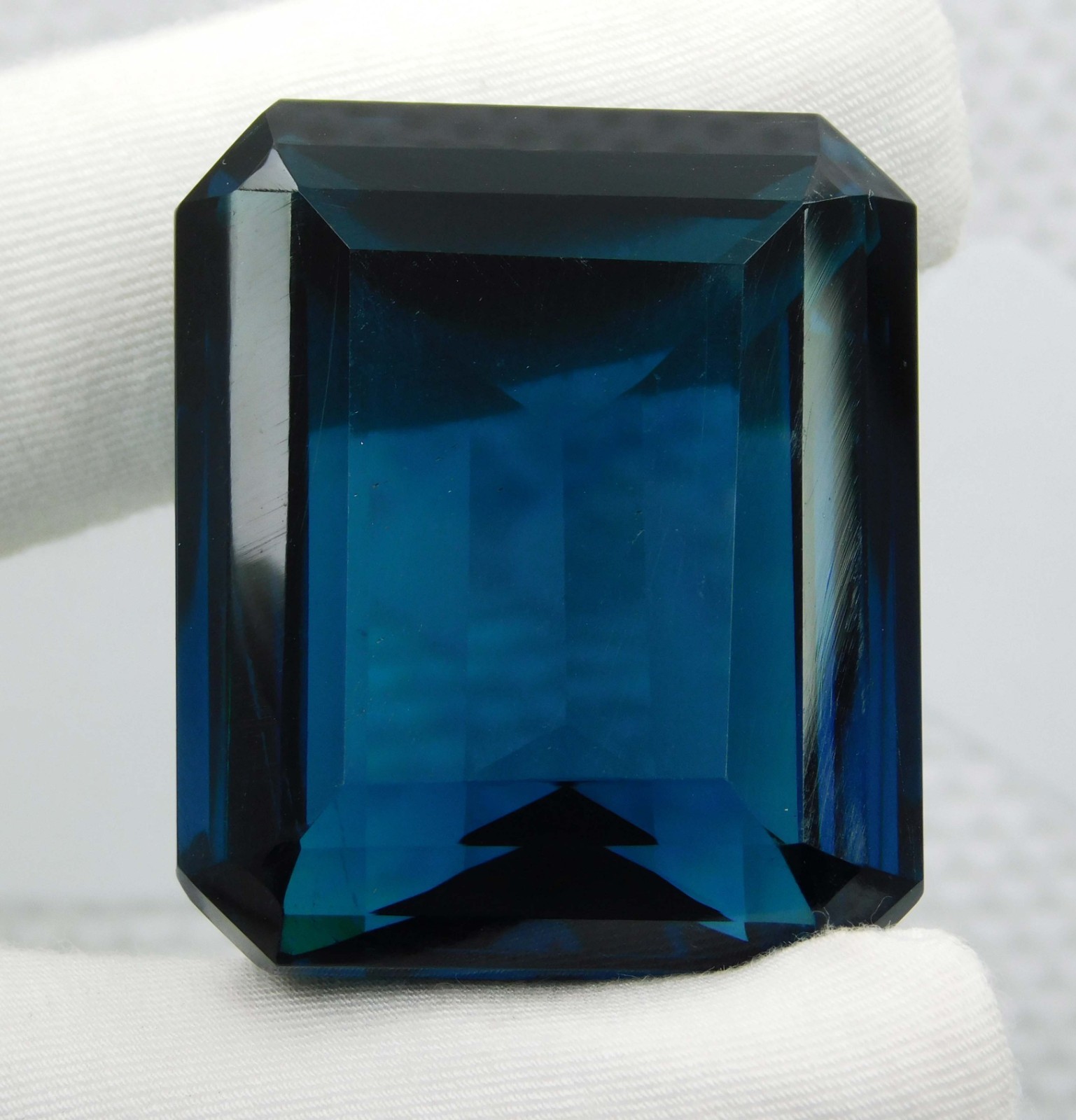 Rare Natural Bluish Green Grandidierite 170.25 Ct Emerald Cut – AAA Flawless Gem