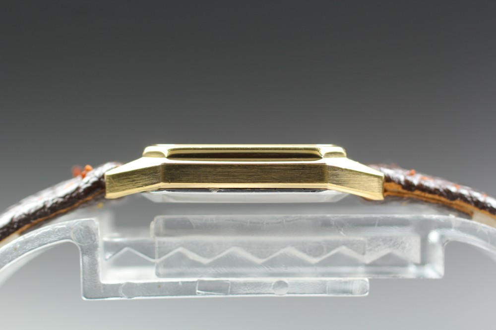 OMEGA De Ville 591.0254 Cal.1387 Gold Square Push Crown Quartz Ladies Watch 1984
