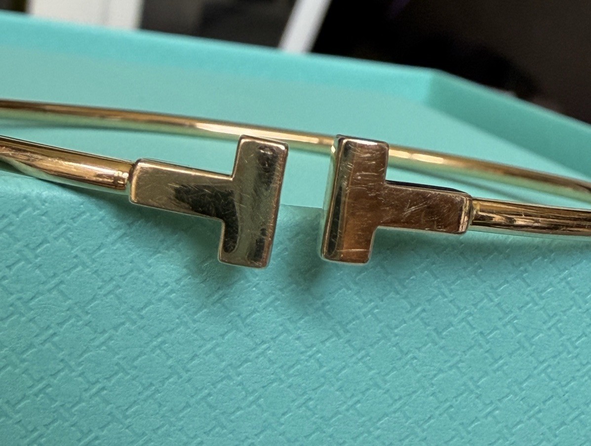 Tiffany & Co. Small T Wire Bracelet 18K Rose Gold Narrow 6.3 Inches