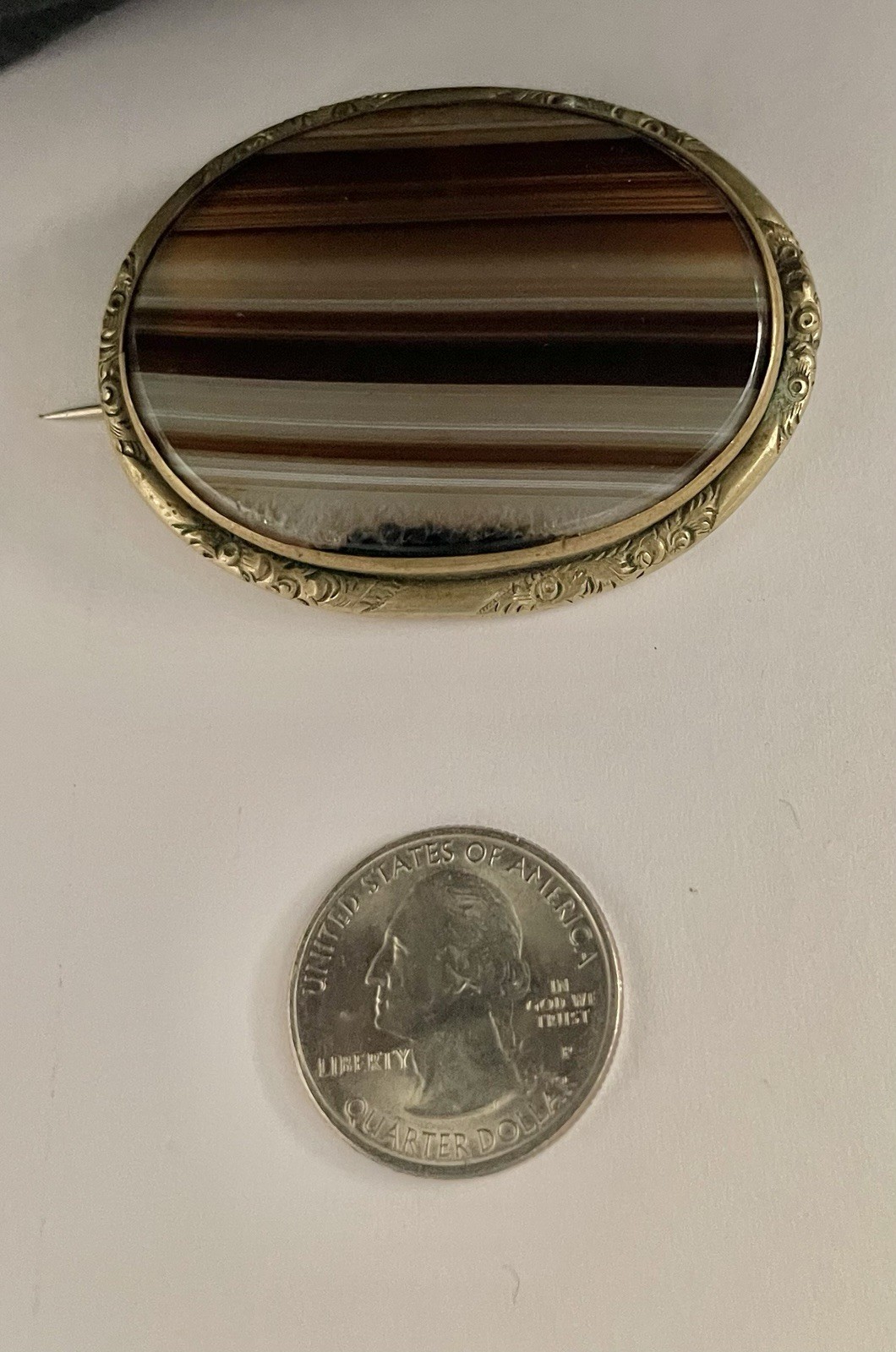 Antique Victorian Brown, Black & White Banded Agate in Goldtone Pinchback Brooch