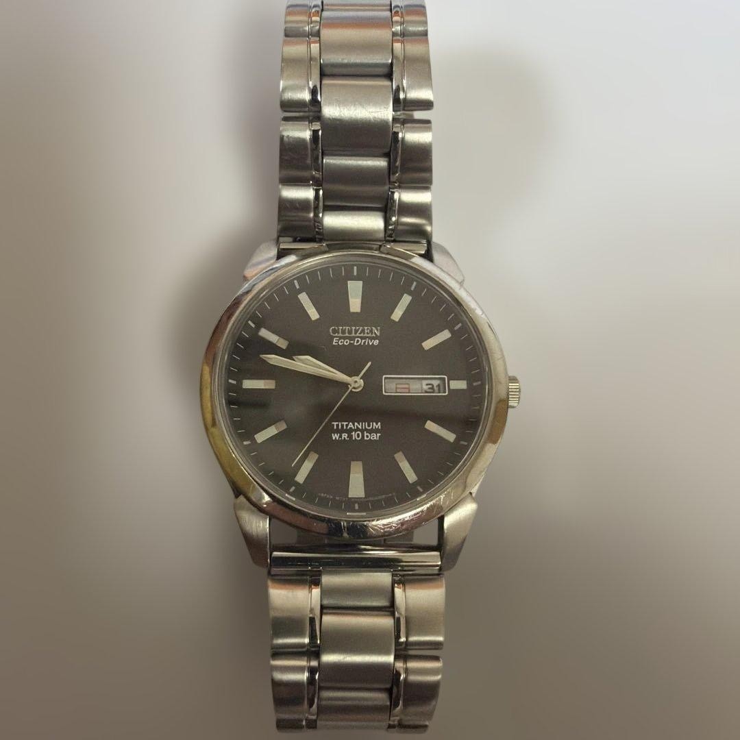 Citizen Solar Watch with Date