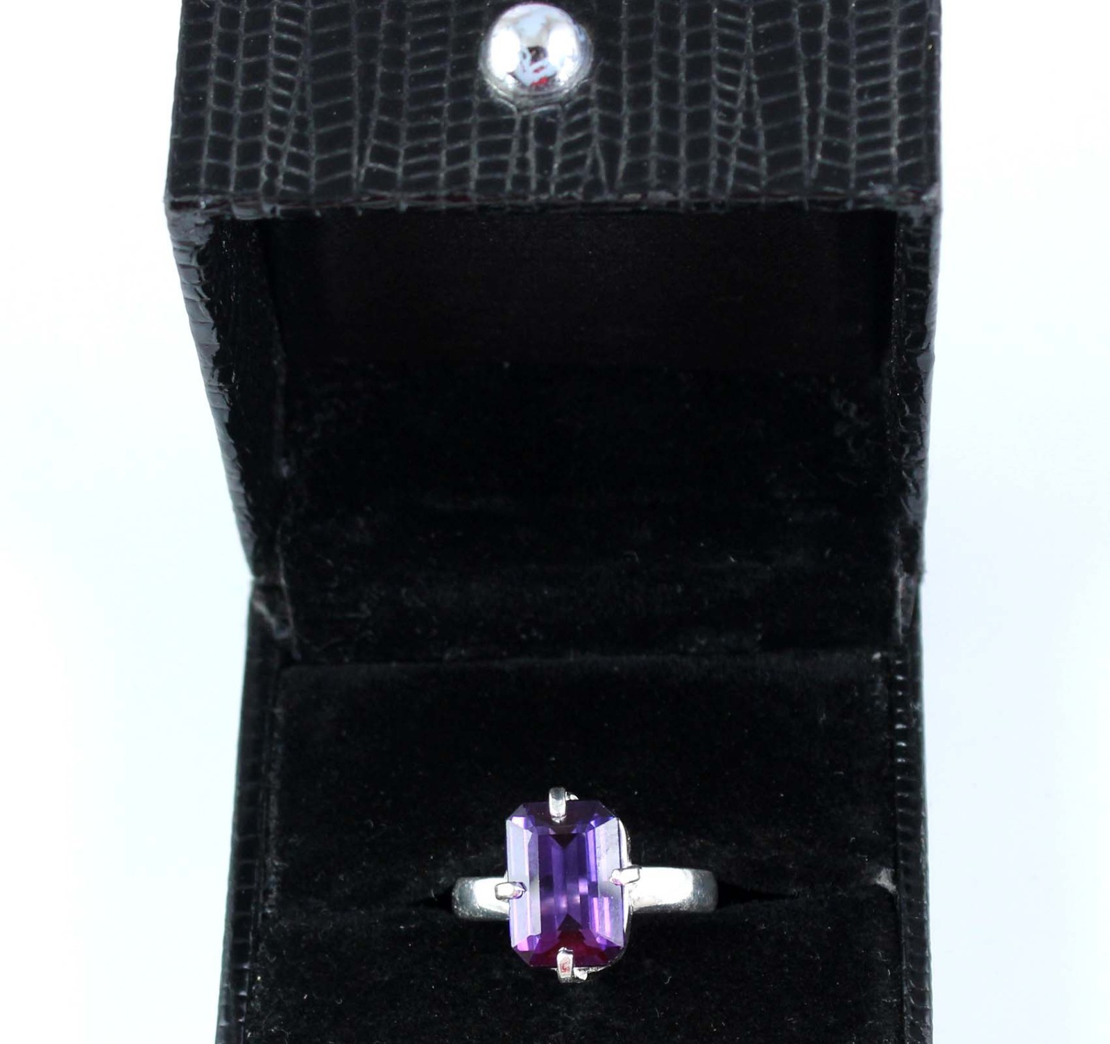 Natural Boysenberry Sapphire 8.05 Ct Emerald Cut Gemstone Ring Memorial Day Gift