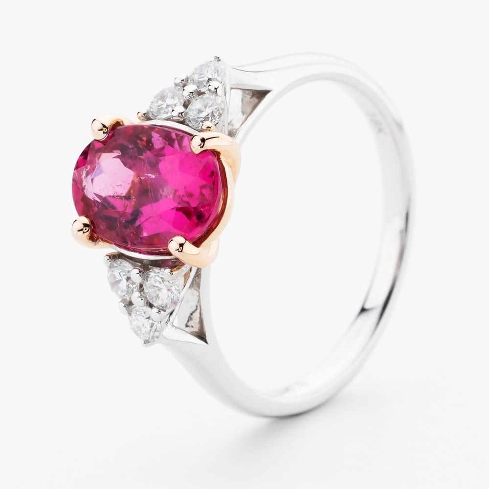 18ct White Gold Pink Tourmaline & Diamond Shoulder Set Solitaire Ring NTR2105…
