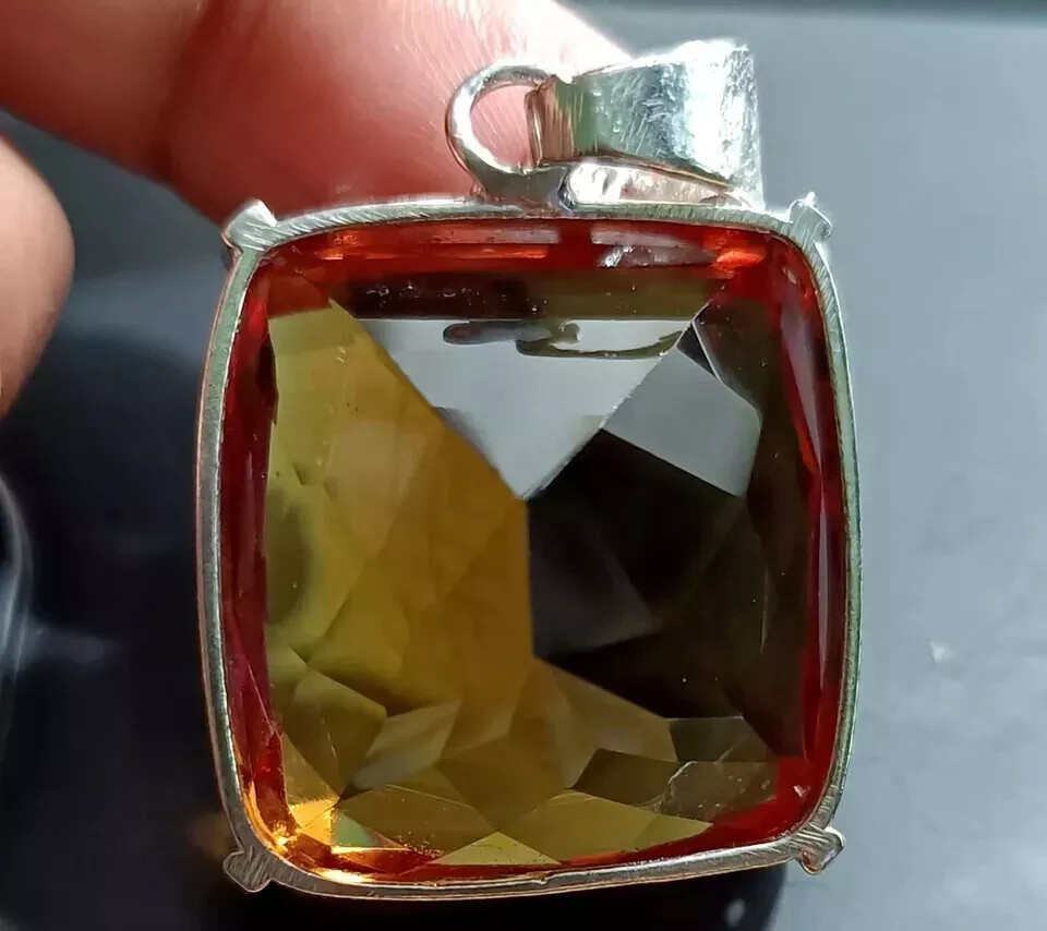 90Ct+ Natural Zultanite 7 Color Pendant 925 Silver Certified LG Gemstone