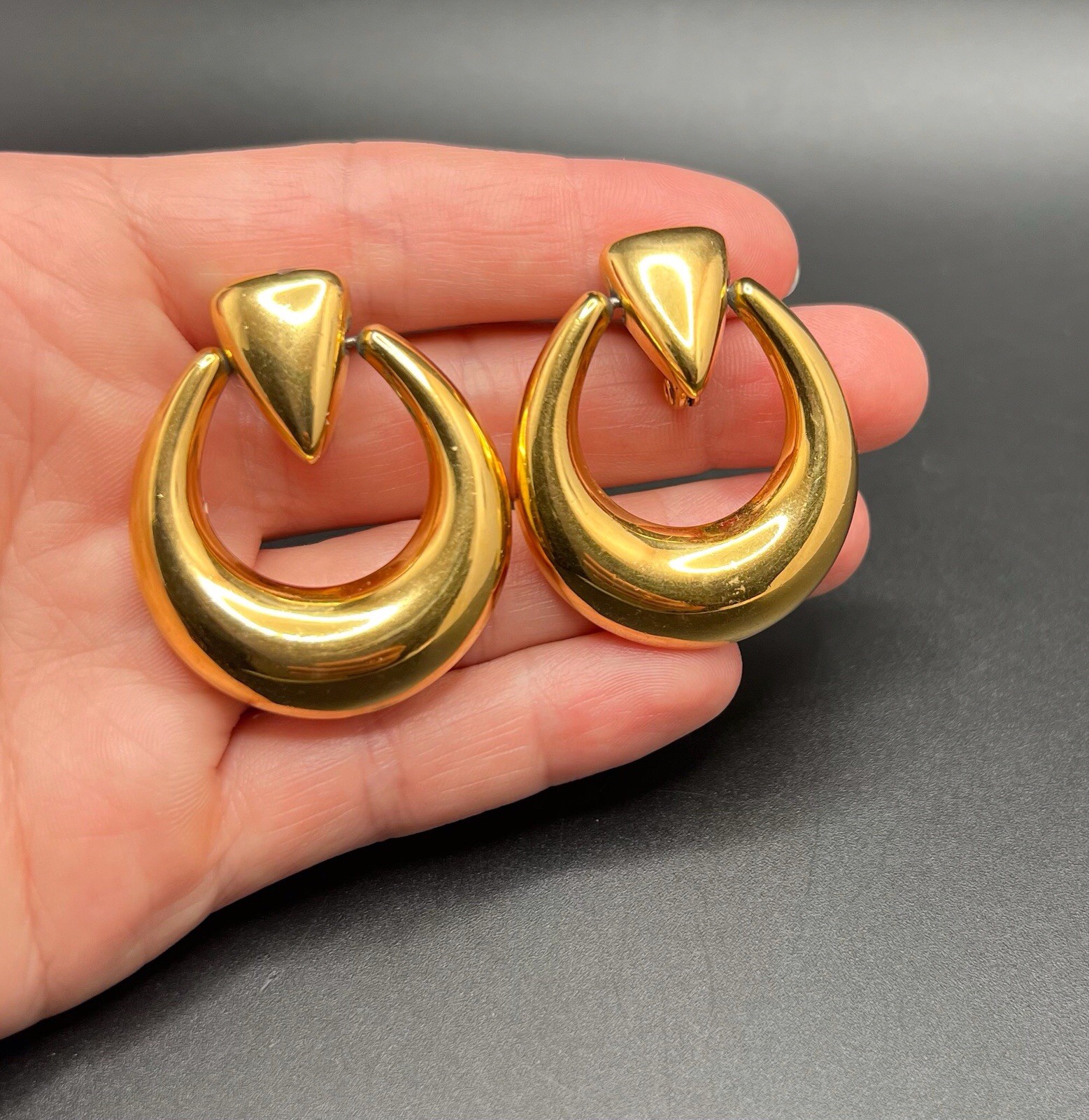 Vintage MONET Door Knocker Clip Earrings Shiny Gold Tone 1.5” Length