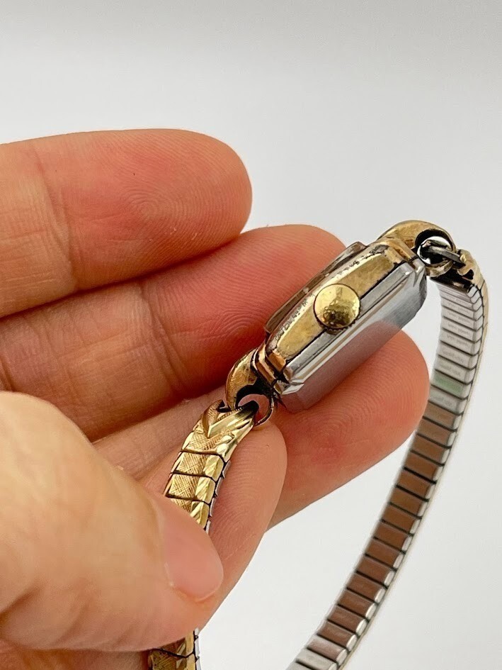 Vintage Ladies Girard Perregaux Womens Gold Plated Tone Swiss Mechanical Works