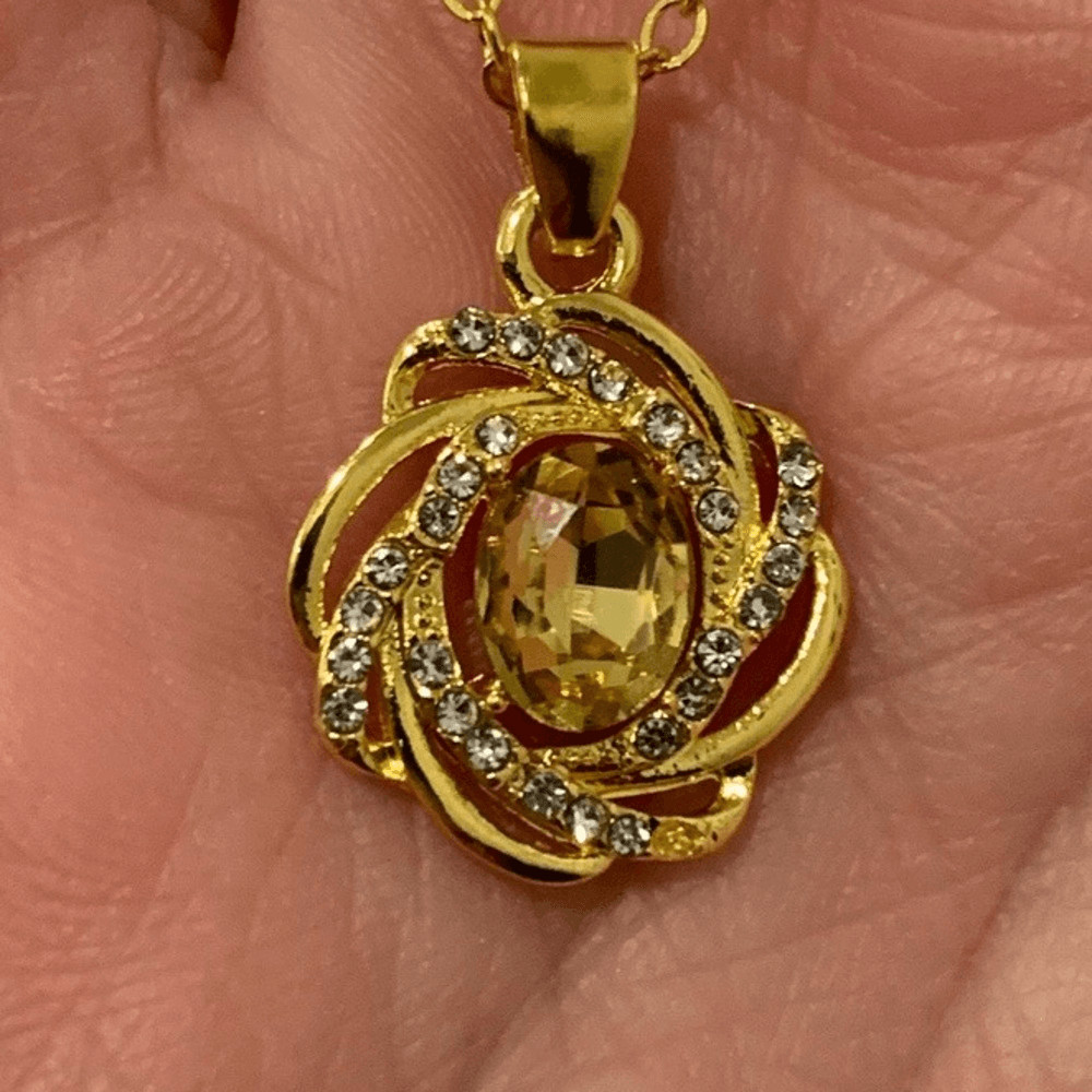 Golden Glow Faux Citrine Pendant Necklace in Polished Gold Tone – New