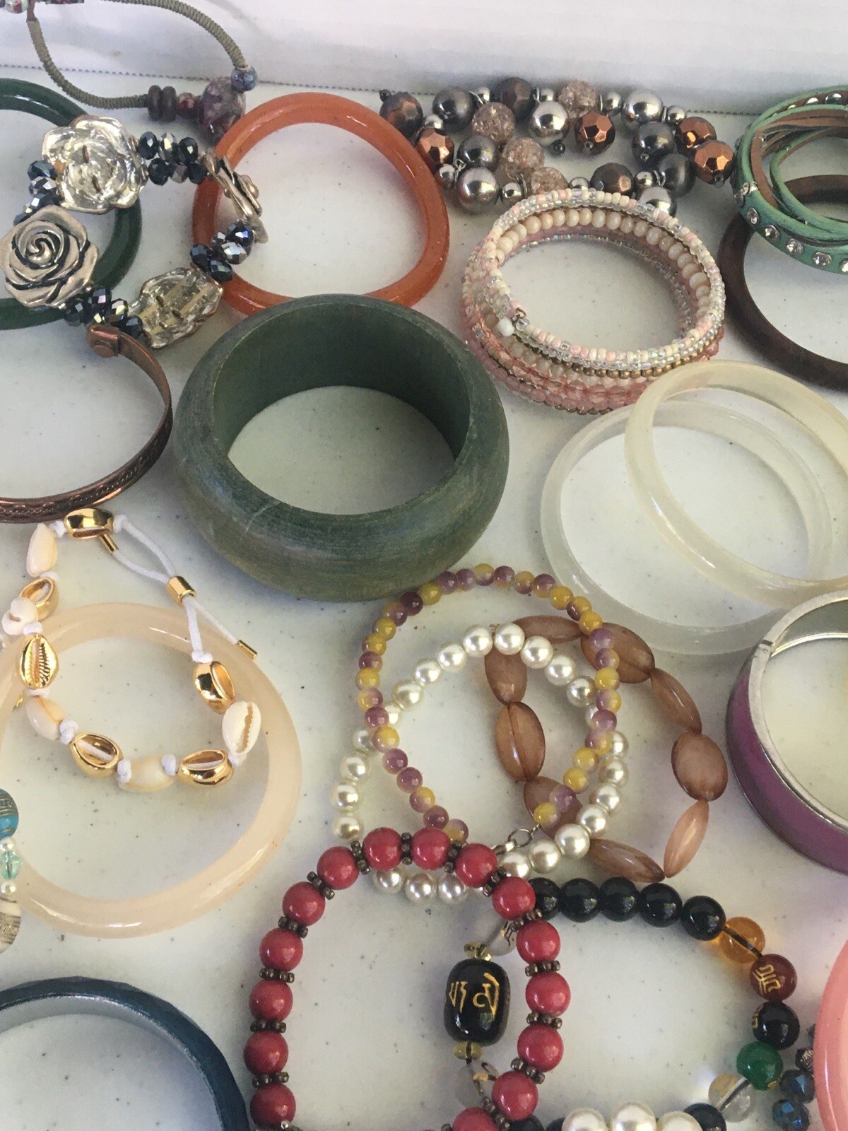 Mix Lot of Bracelets Women’s Jewelry Accessories Assorted Sizes Styles Colors
