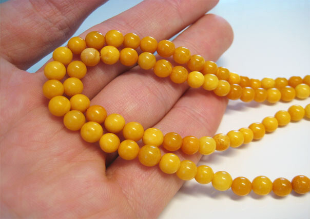 Genuine Round Butterscotch Amber Baltic Amber Necklace 19 icnhes !!!